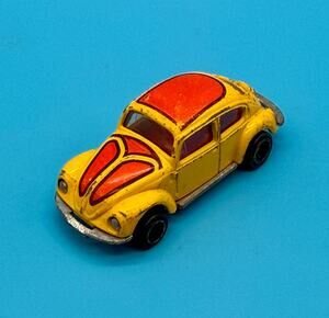 Vintage 1977 Tomica F20 Volkswagen Beetle 1200LSE 1/60 Yellow Japan Tomy